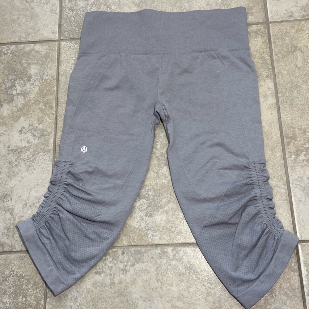 Lululemon In The Flow Gray Crop Leggings